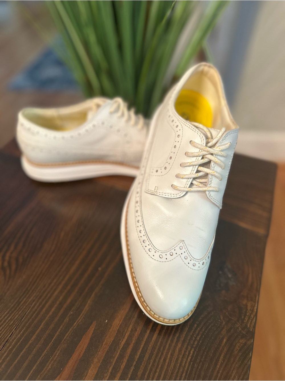 Cole Haan White Leather Wingtip Athletic Oxfords